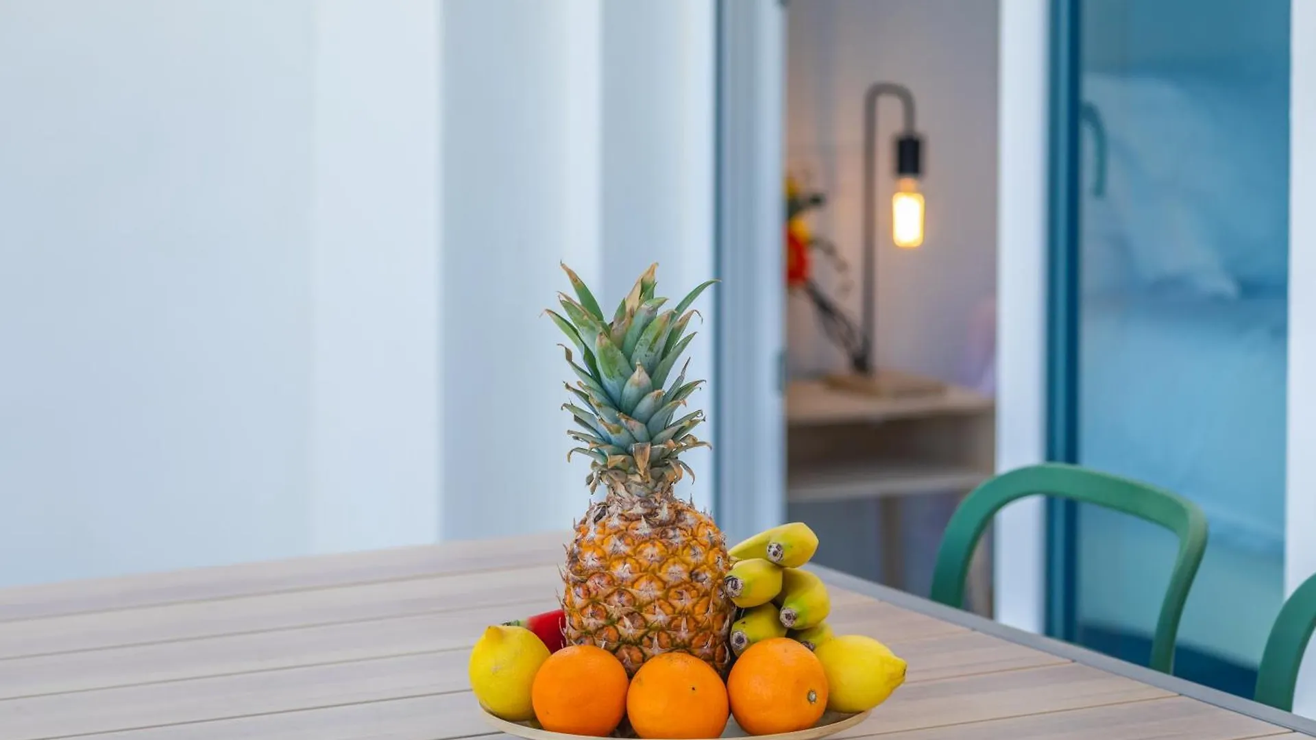 Gran Terraza Con Vistas, Piscina & Wifi - Aparcamiento Privado Apartment Tarifa 0*,  Spain